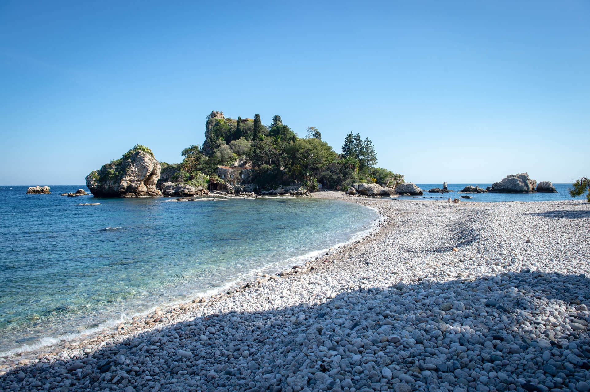 Isola Bella – a protected bay below Taormina Isola Bella and the turquoise bay below Taormina on Sicily’s Ionian coast