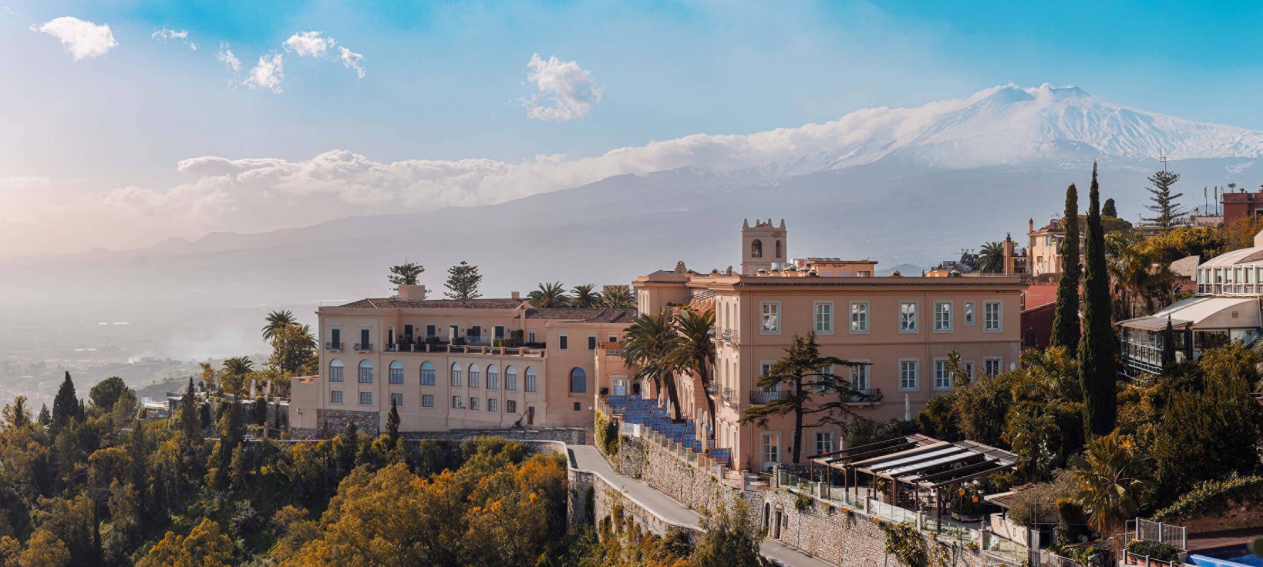 San Domenico Palace, Taormina – Four Seasons Hotel with Etna views San Domenico Palace Taormina, a Four Seasons Hotel with Mount Etna in the background